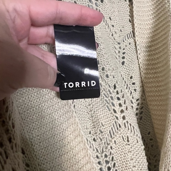 NWT Torrid Dolman Pointelle Ruana ivory knit cardigan - Picture 4 of 9